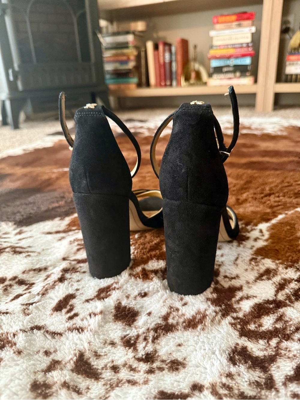 Sam Edelman Signature Collection Yenna Sandal - Picture 5 of 12